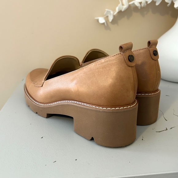 Like New Naturalizer Darry Platform Loafers Toffee Natural Leather Size 8 - Picture 7 of 16